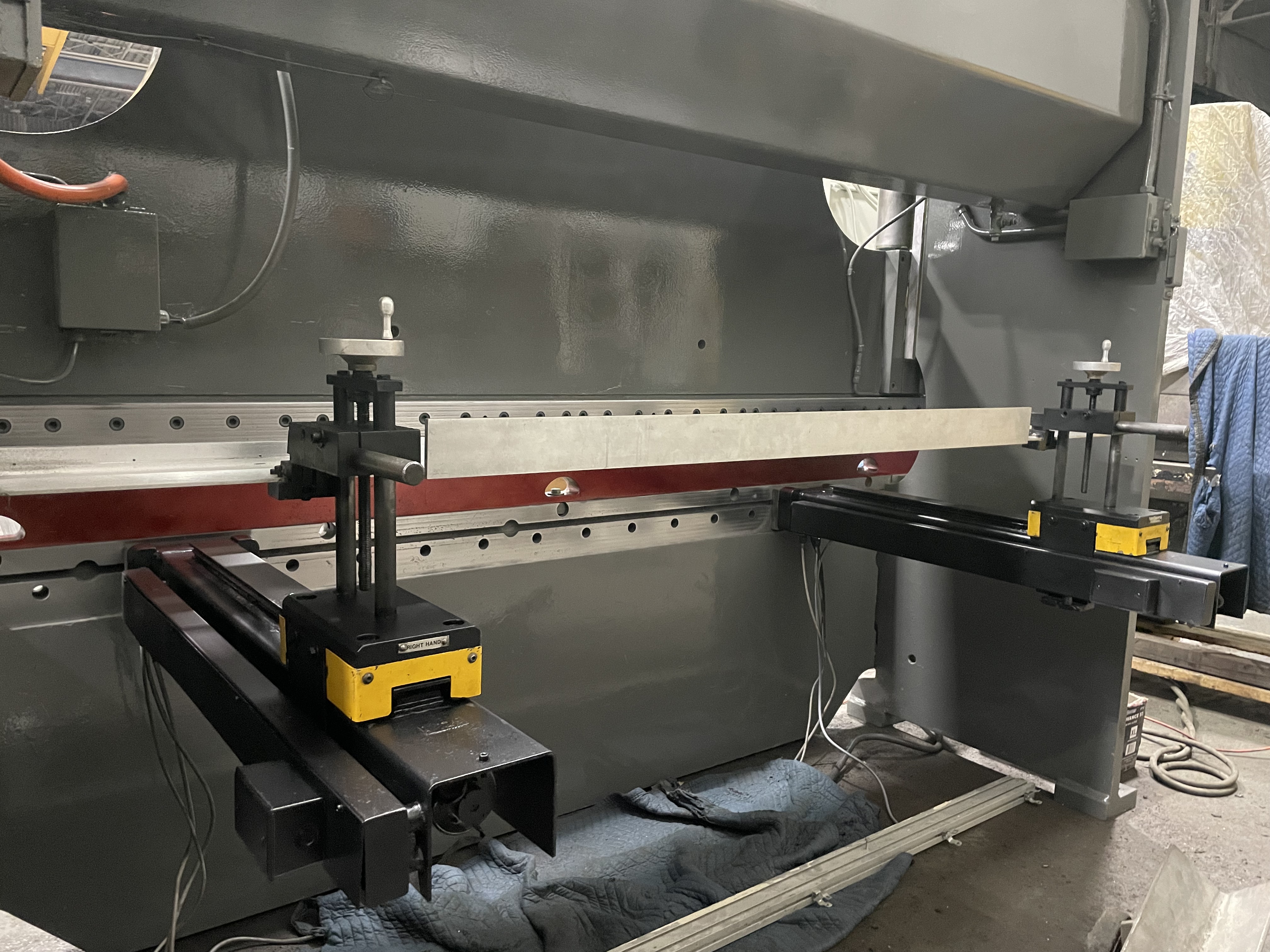 90 Ton X 10'  Cincinnati Model 90AF8  Autoform CNC Hydraulic Press Brake